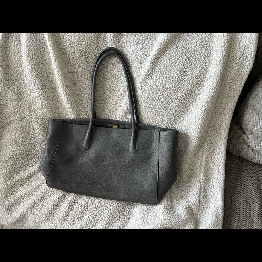 Grey Tote - Picture 5 of 7